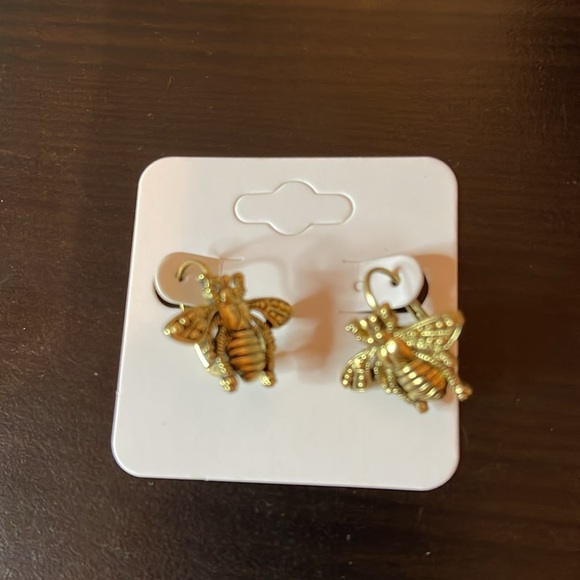 Bundle: 2 Fashionable Headbands, Earrings, Sparkly Statement Necklace - Picture 7 of 17